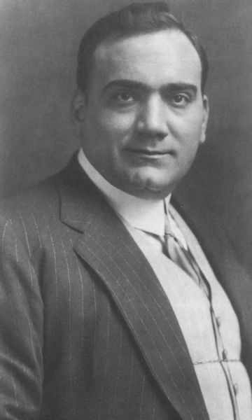 Иллюстрация к книге — Карузо [i_033.jpg]