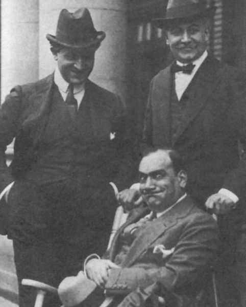 Иллюстрация к книге — Карузо [i_044.jpg]