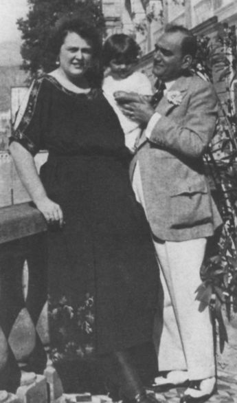 Иллюстрация к книге — Карузо [i_056.jpg]