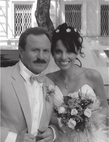 Иллюстрация к книге — Явка с повинной. Байки от Вовчика [i_007.jpg]