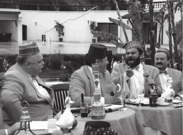 Иллюстрация к книге — Явка с повинной. Байки от Вовчика [i_017.jpg]