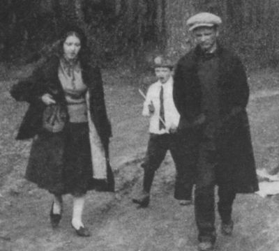 Иллюстрация к книге — Андрей Платонов [i_038.jpg]