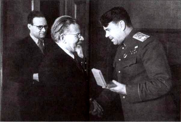 Иллюстрация к книге — Дело всей жизни [i_027.jpg]