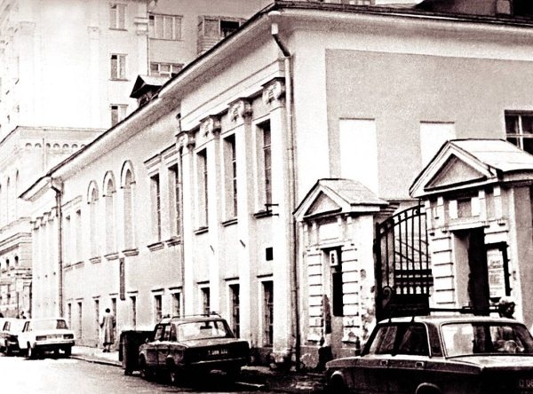 Иллюстрация к книге — Сергей Лемешев. Лучший тенор Большого [i_067.jpg]