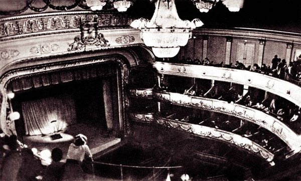 Иллюстрация к книге — Сергей Лемешев. Лучший тенор Большого [i_073.jpg]