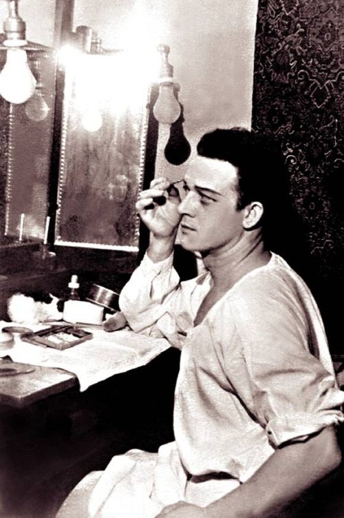 Иллюстрация к книге — Сергей Лемешев. Лучший тенор Большого [i_083.jpg]