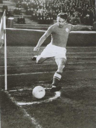 Иллюстрация к книге — Гвардия советского футбола [i_012.jpg]