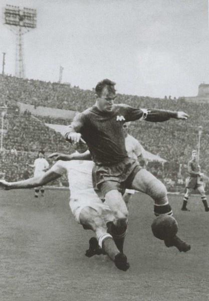 Иллюстрация к книге — Гвардия советского футбола [i_023.jpg]