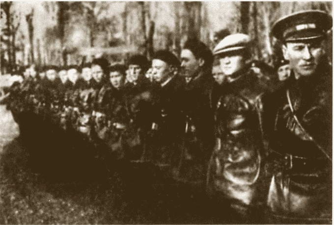 Иллюстрация к книге — Мерецков [i_035.jpg]