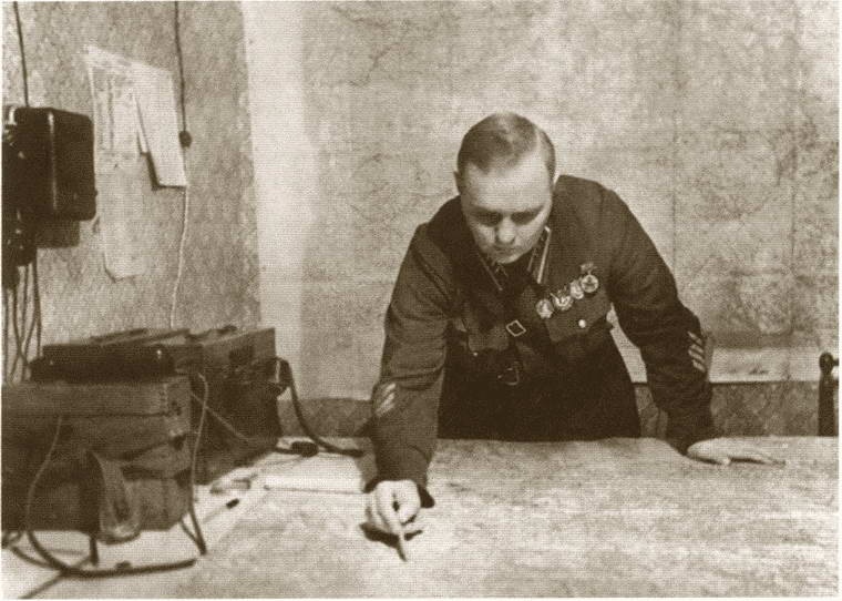 Иллюстрация к книге — Мерецков [i_041.jpg]