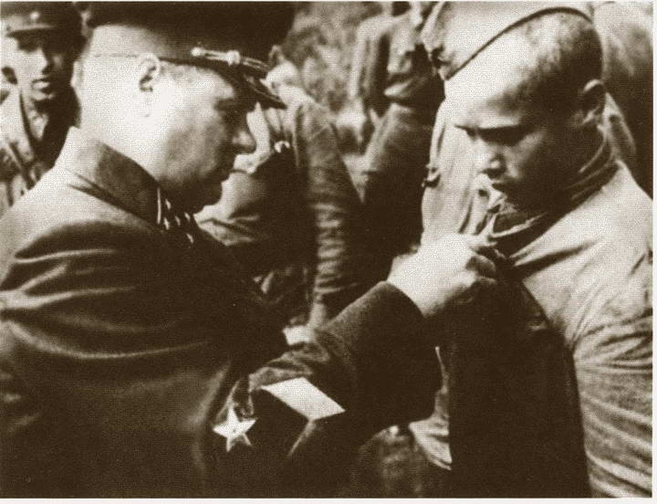 Иллюстрация к книге — Мерецков [i_053.jpg]