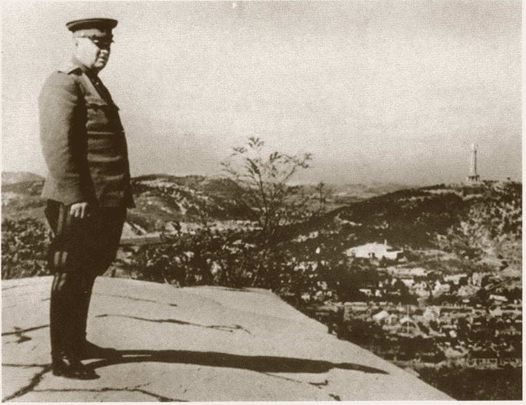 Иллюстрация к книге — Мерецков [i_064.jpg]