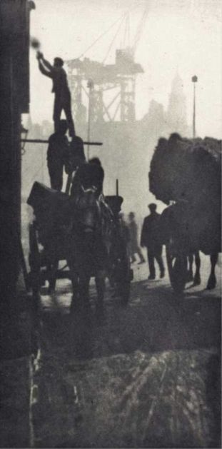 Иллюстрация к книге — Шерлок Холмс. Человек, который никогда не жил и поэтому никогда не умрет [i_132.jpg]