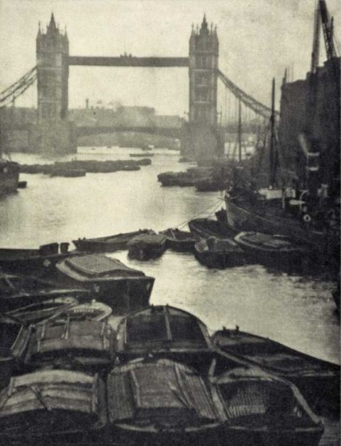 Иллюстрация к книге — Шерлок Холмс. Человек, который никогда не жил и поэтому никогда не умрет [i_138.jpg]