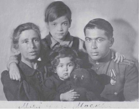 Иллюстрация к книге — Девочки. Дневник матери [i_005.jpg]