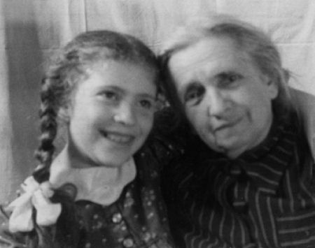 Иллюстрация к книге — Девочки. Дневник матери [i_045.jpg]