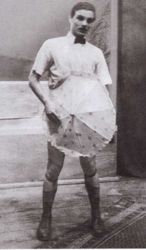 Иллюстрация к книге — Андрей Вознесенский [i_010.jpg]