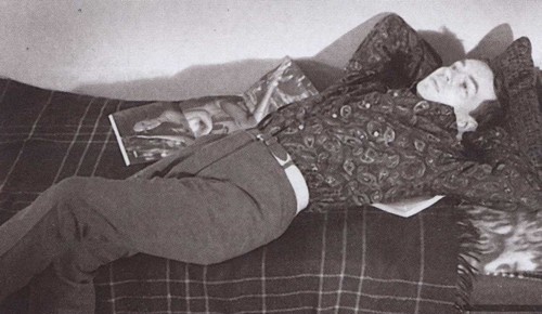 Иллюстрация к книге — Андрей Вознесенский [i_020.jpg]