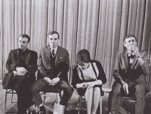 Иллюстрация к книге — Андрей Вознесенский [i_023.jpg]