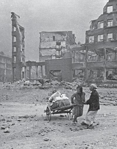 Иллюстрация к книге — Моя свекровь Рахиль, отец и другие... [_35.jpg]