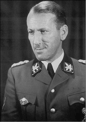 Иллюстрация к книге — Американская разведка против Гитлера [i_013.jpg]