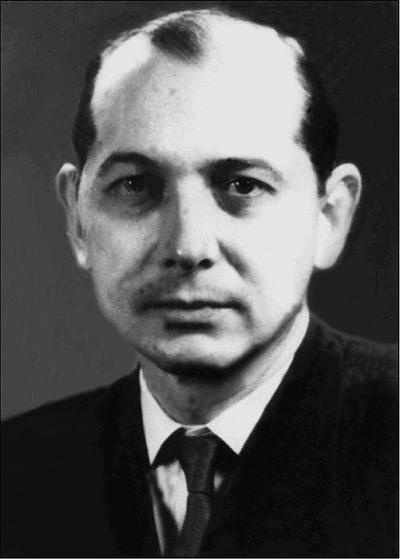 Иллюстрация к книге — Американская разведка против Гитлера [i_014.jpg]