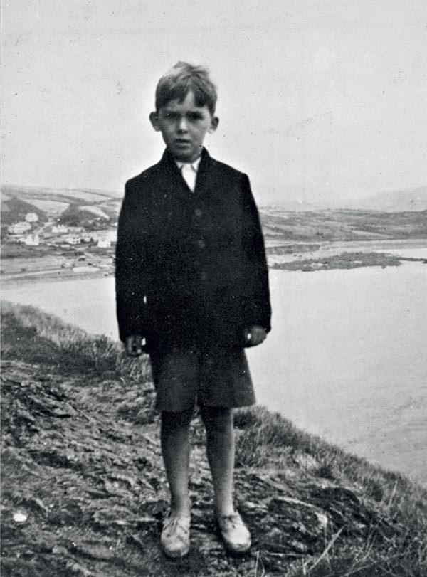 Иллюстрация к книге — The Beatles. Единственная на свете авторизованная биография [i_039.jpg]