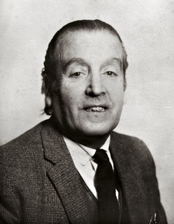 Иллюстрация к книге — The Beatles. Единственная на свете авторизованная биография [i_043.jpg]