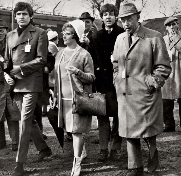 Иллюстрация к книге — The Beatles. Единственная на свете авторизованная биография [i_047.jpg]