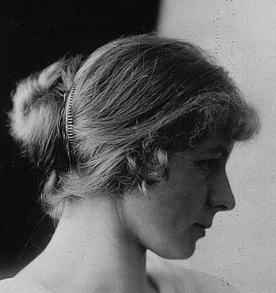 Иллюстрация к книге — Пальто с хлястиком [i_037.jpg]