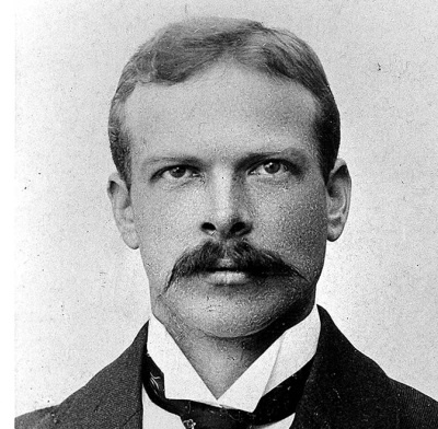 Иллюстрация к книге — Пальто с хлястиком [i_039.jpg]