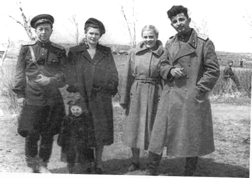 Иллюстрация к книге — Братья Стругацкие [i_015.jpg]