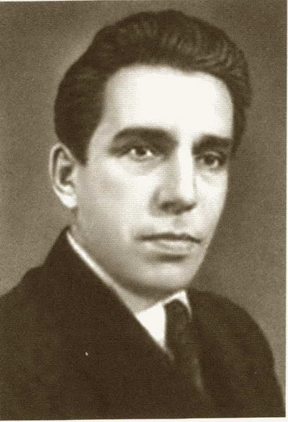 Иллюстрация к книге — Жданов [i_045.jpg]