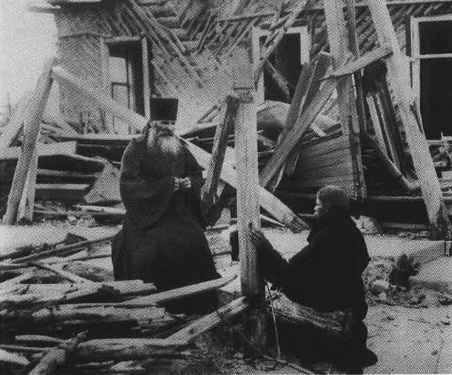 Иллюстрация к книге — Патриарх Тихон [i_031.jpg]