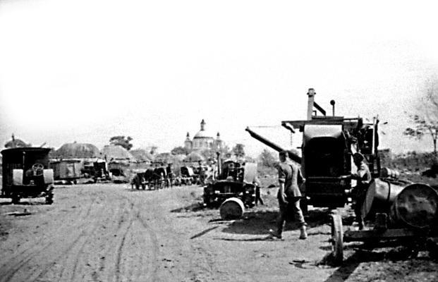 Иллюстрация к книге — &quot;Будь проклят Сталинград!&quot; Вермахт в аду [i_068.jpg]