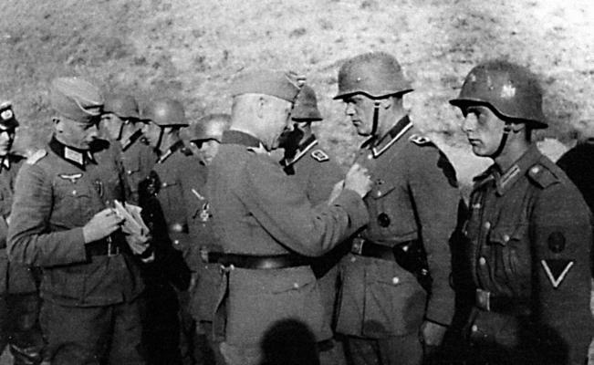 Иллюстрация к книге — &quot;Будь проклят Сталинград!&quot; Вермахт в аду [i_107.jpg]