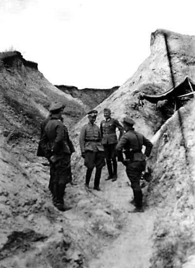 Иллюстрация к книге — &quot;Будь проклят Сталинград!&quot; Вермахт в аду [i_129.jpg]