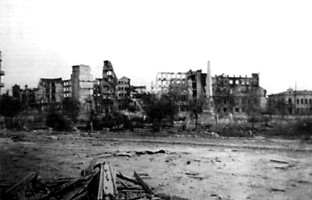 Иллюстрация к книге — &quot;Будь проклят Сталинград!&quot; Вермахт в аду [i_154.jpg]