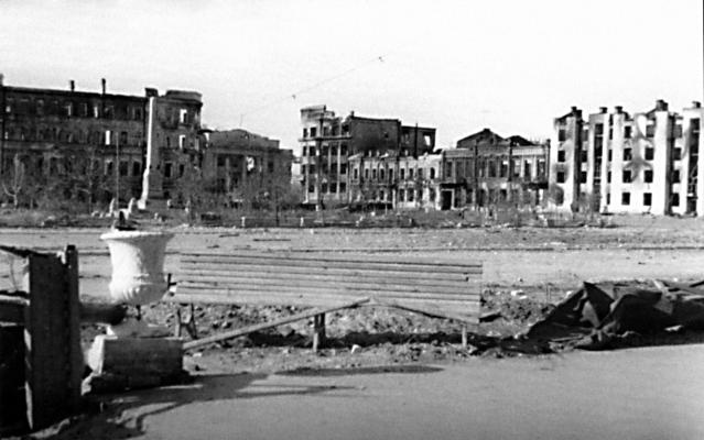 Иллюстрация к книге — &quot;Будь проклят Сталинград!&quot; Вермахт в аду [i_155.jpg]