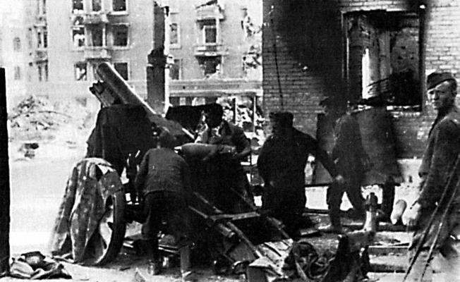 Иллюстрация к книге — &quot;Будь проклят Сталинград!&quot; Вермахт в аду [i_158.jpg]