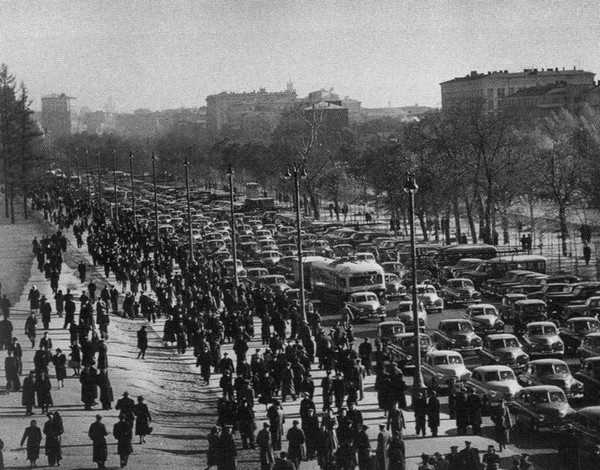 Иллюстрация к книге — Лев Яшин [i_010.jpg]