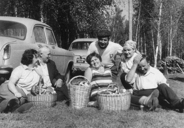 Иллюстрация к книге — Лев Яшин [i_031.jpg]