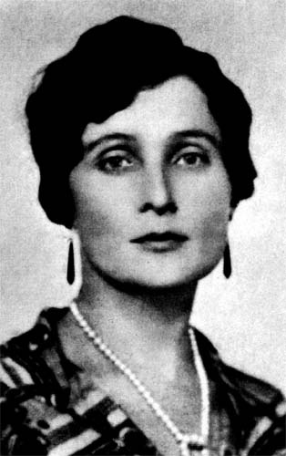 Иллюстрация к книге — По краю бездны. Хроника семейного путешествия по военной России [i_011.jpg]