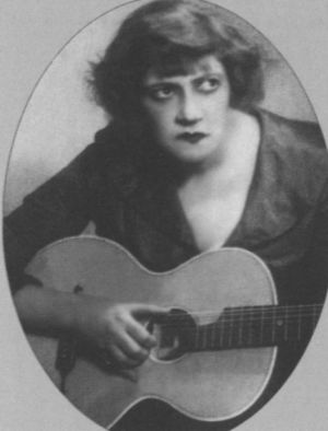 Иллюстрация к книге — Фаина Раневская [_11.jpg]