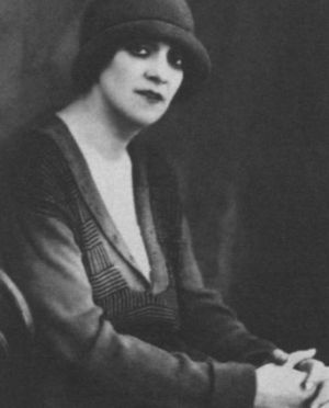 Иллюстрация к книге — Фаина Раневская [_9.jpg]