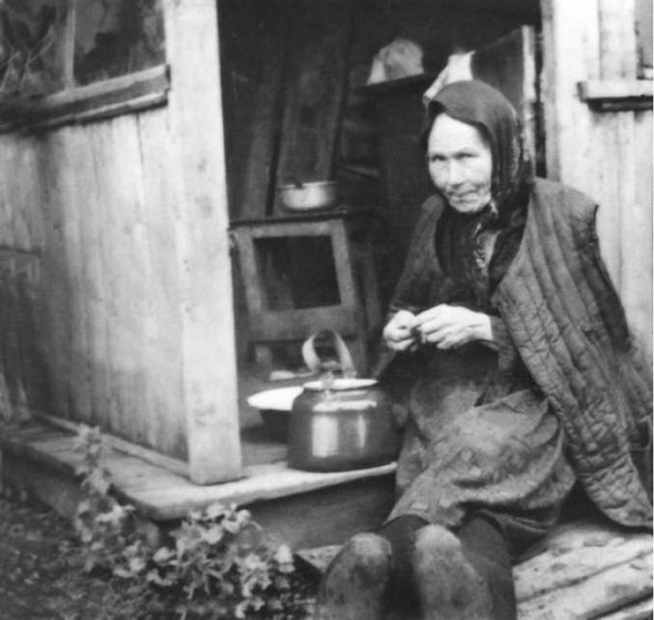 Иллюстрация к книге — Инна Чурикова. Судьба и тема [i_007.jpg]