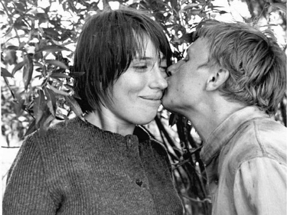 Иллюстрация к книге — Инна Чурикова. Судьба и тема [i_020.jpg]