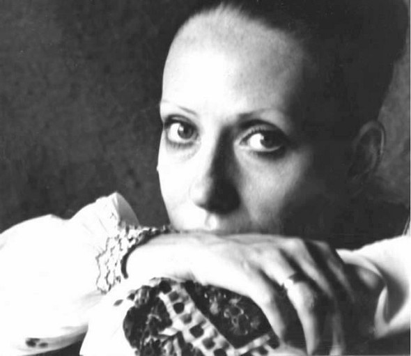 Иллюстрация к книге — Инна Чурикова. Судьба и тема [i_036.jpg]