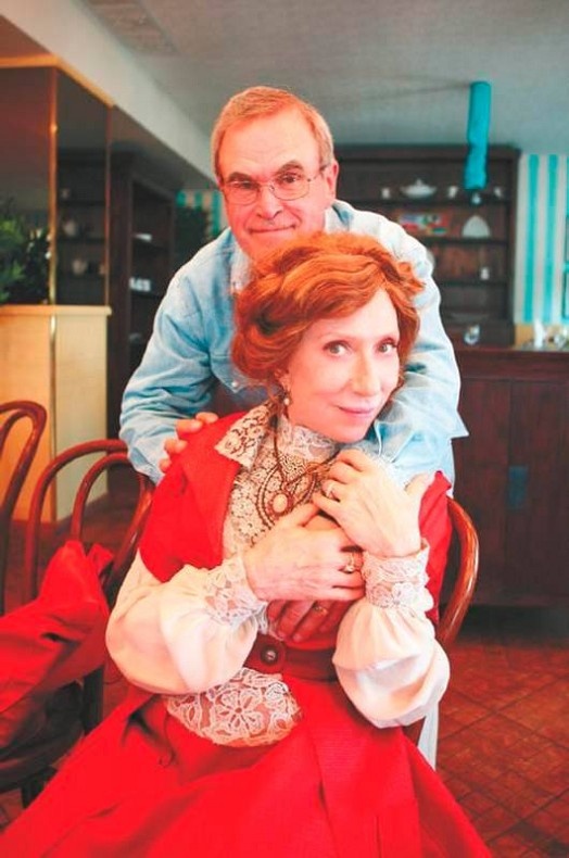 Иллюстрация к книге — Инна Чурикова. Судьба и тема [i_049.jpg]