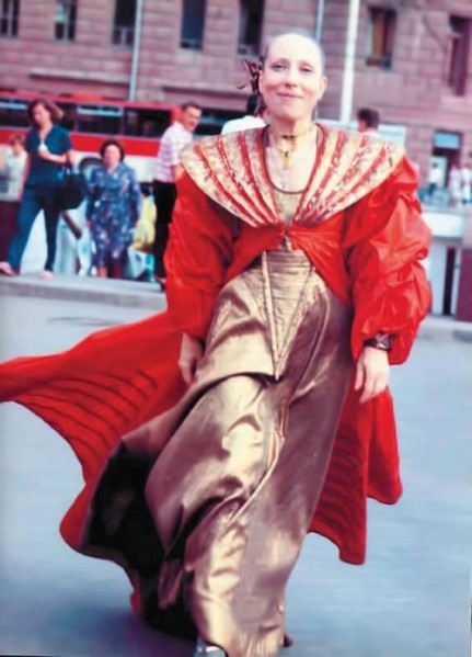 Иллюстрация к книге — Инна Чурикова. Судьба и тема [i_068.jpg]